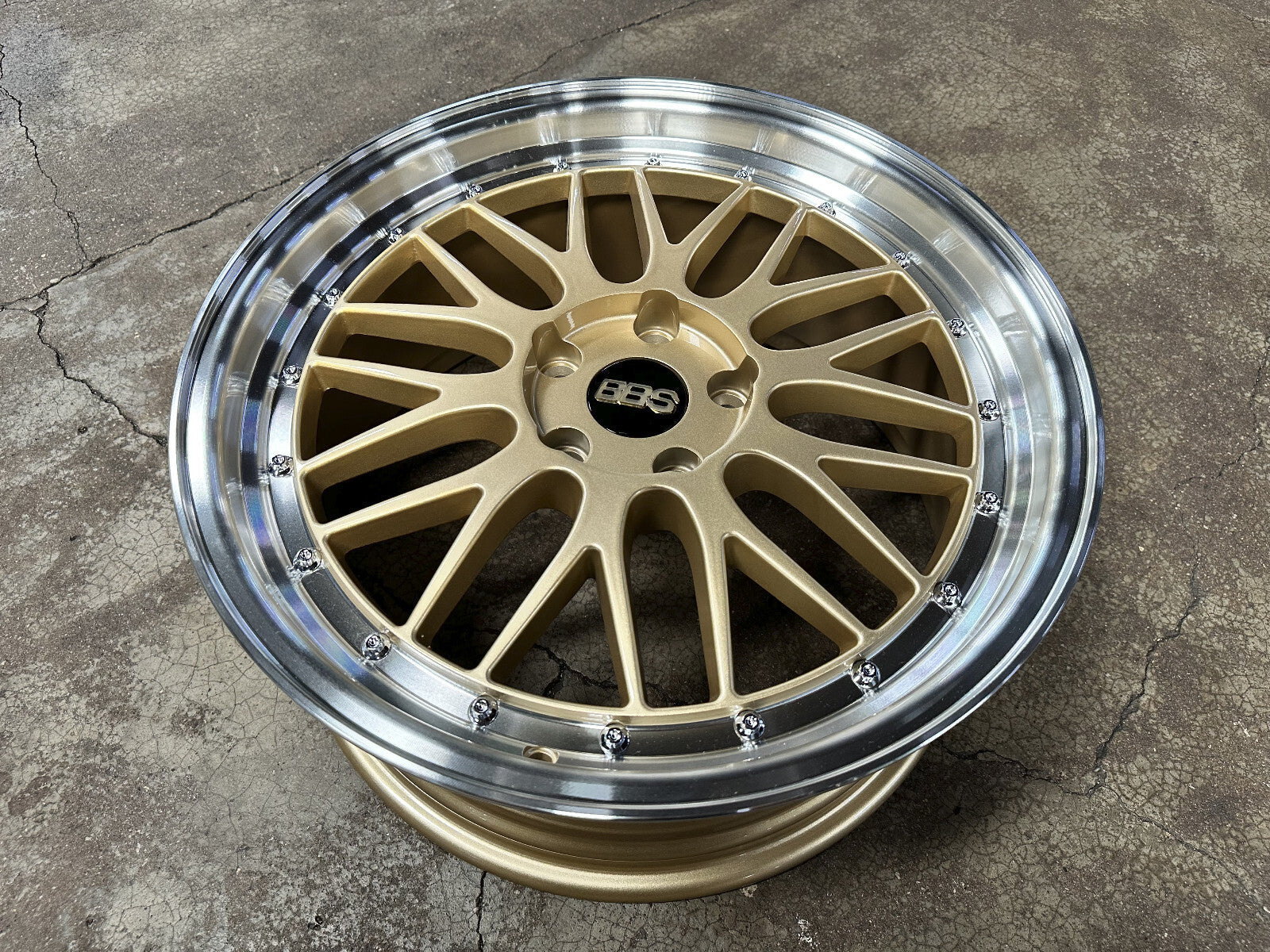 BBS LM Forged Wheel – Gold / Brushed Gold Face + Polish Lip (Single)