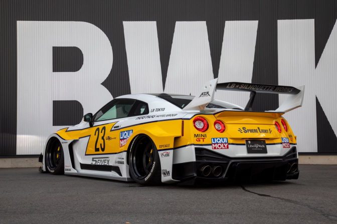 LBWK Style Widebody Kit for Nissan GT-R R35