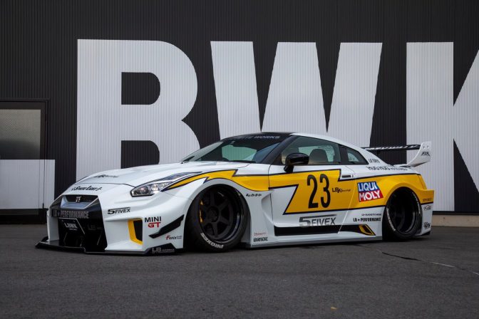 LBWK Style Widebody Kit for Nissan GT-R R35